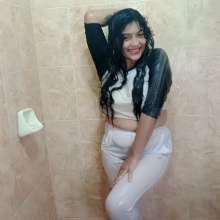 WetPlace: Jazminss Relaxing Shower At Home
