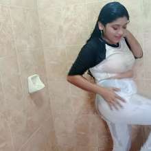 WetPlace: Jazminss Relaxing Shower At Home