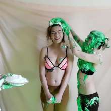 RevSlymsford: Kaydens Jade + Kat: Messy Rock Paper Scissors Bra + Leggings