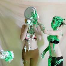 RevSlymsford: Kaydens Jade + Kat: Messy Rock Paper Scissors Bra + Leggings