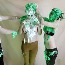 RevSlymsford: Kaydens Jade + Kat: Messy Rock Paper Scissors Bra + Leggings