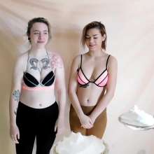 RevSlymsford: Kaydens Jade + Kat: Messy Rock Paper Scissors Bra + Leggings