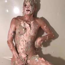 RevSlymsford: Kaydens Taboo Sheet Cake And Pie Sitting + Destruction Fun