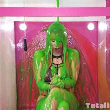 TotallyGunged: Penny Lee plays: "Royal Flush!" (Our most colourful gungings yet!)
