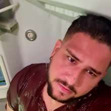 Polarwet: Shower with Polo and Jeans