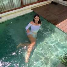 WetPlace: Stunning Anny Enjoying In Pool In White Clothes