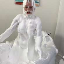 Messygirl: The Clumsy Housekeeper 2