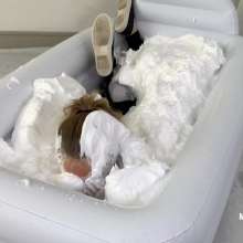 Messygirl: The Clumsy Housekeeper 2