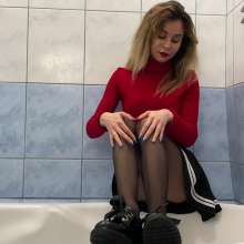 Wet Live Team: This Schoolgirl Is Driving Me Crazy!  Awesome Wetlook