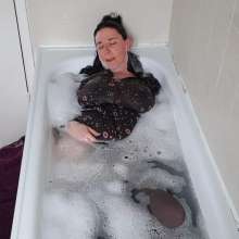 FSChloe: While Billie's away.