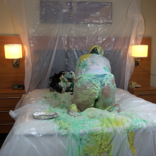 Beantwn: Pied in Bed