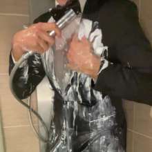 derekwam: Yogurt and Ripping Suit