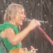 MaxSenate: Nobody Loves Rain Like Taylor Swift