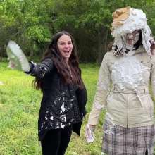 Alana SexyMessyBabes: Abi Pied in the Park