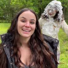Alana SexyMessyBabes: Abi Pied in the Park