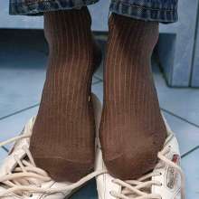 Wet Live Team: A Multi-layered Dip in Her Favorite Reeboks