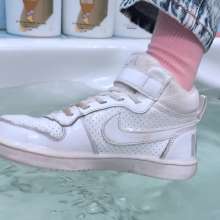 Wet Live Team: Anastasia in High Nikes and Many Layers of Clothing