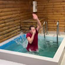 Wet Live Team: Artem Got Completely Wet in the Pool and Rip His T-shirt