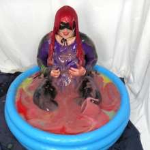 CheekyLuna: Cheekyluna's Superhero Trapped Tied And Gunged