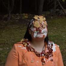 JD and Messy Andi: Andi Visits The Sploshing Cafe!