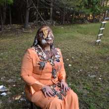 JD and Messy Andi: Andi Visits The Sploshing Cafe!