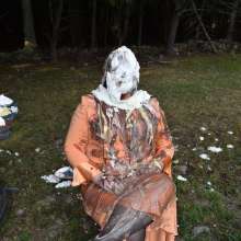 JD and Messy Andi: Andi Visits The Sploshing Cafe!