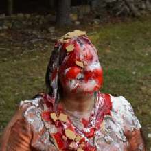 JD and Messy Andi: Andi Visits The Sploshing Cafe!