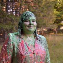 JD and Messy Andi: Andi Visits The Sploshing Cafe!