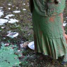 JD and Messy Andi: Andi Visits The Sploshing Cafe!