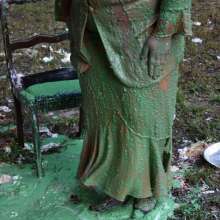 JD and Messy Andi: Andi Visits The Sploshing Cafe!