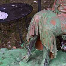 JD and Messy Andi: Andi Visits The Sploshing Cafe!