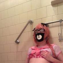 Ellie UwU: Femboy Astolfo Cosplay Wetlook Shower Play