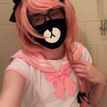 Ellie UwU: Femboy Astolfo Cosplay Wetlook Shower Play