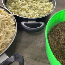 lovingmessy4you: Fill the Leggings with Rice, Beans and Spaghetti