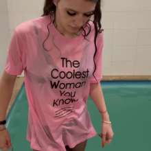 WetPlace: Gorgeous Inna Bathing In Pantyhose And Long T-Shirt