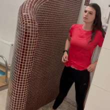 WetPlace: Gorgeous Inna Sporty Shower