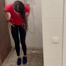 WetPlace: Gorgeous Inna Sporty Shower