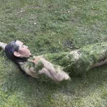 Wamgirlx: Gunged, Rolled in Grass Cuttings, Hosed Down