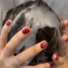 bsmessybakery: Soapy shower