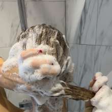 bsmessybakery: Soapy shower
