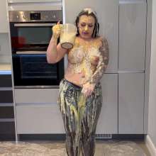 WAMfuns Messy Forfeits: Kacie James Tights Filling