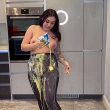 WAMfuns Messy Forfeits: Kacie James Tights Filling