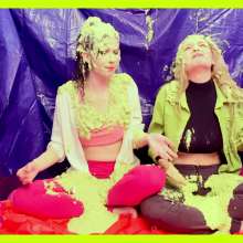 Slimed Models: Larae and Eliza Get Slimed