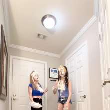 Slimed Models: Larae and Eliza's Pie Fight!