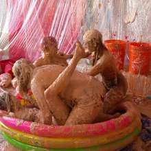 Darla DeVour: Las Vegas Live Show: 4-Girl Food Fight and Lesbian Mess Fest