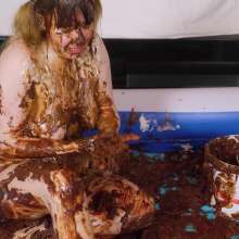 Lyndra Lynn: Lyndra Lynn Chocolate Fun