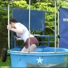 GungeTankBabes: Mach Gets Dunked Playing the Naughty or Nice Game