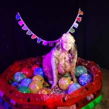 MelonieNosha: Melonie's 2nd Messy Birthday: Cake My Breath Away!