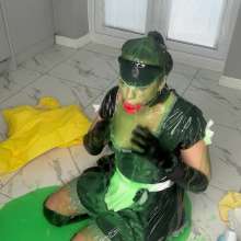 bsmessybakery: Messy Maid BJ Humiliation