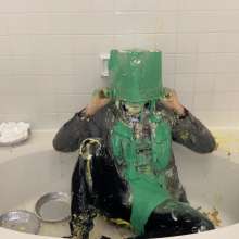 Messyrich: Messy Suit